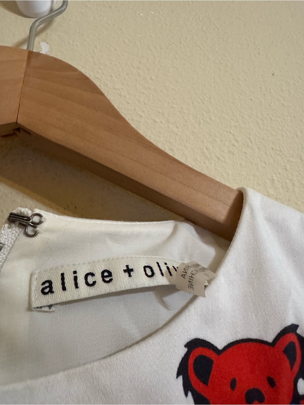 Alice + Olivia x Grateful Dead Clyde Shift Dress Bear White Multi Size 0 - Picture 2 of 5